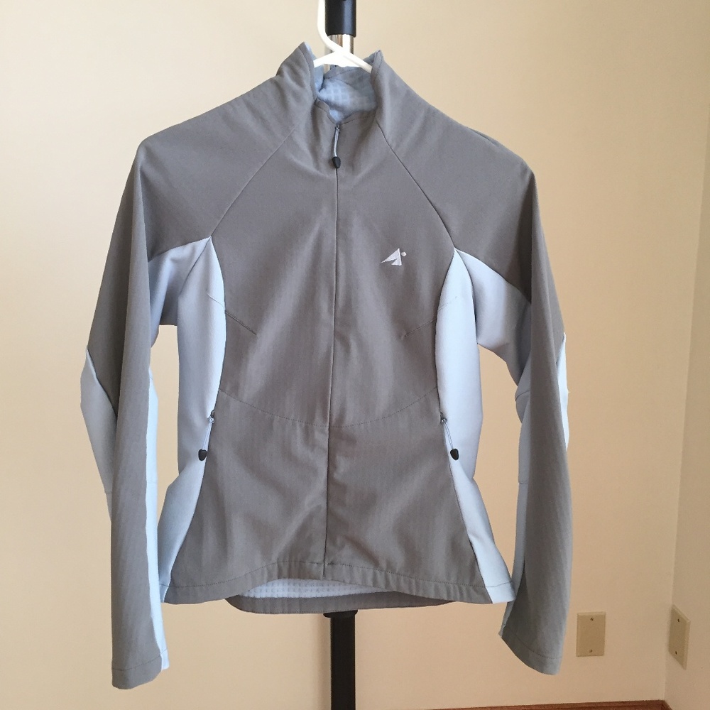 NEW EMS Tech Jacket with zip pockets!
